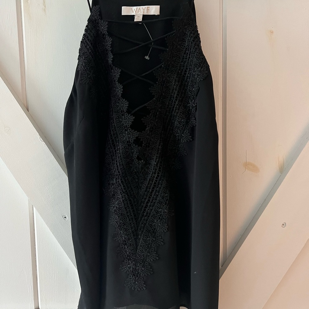 Black tie up tank